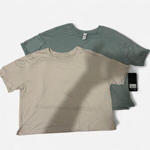 Set of Two T-Shirts in Green and Taupe